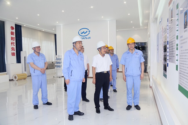 洛陽工控集團黨委副書記、總經(jīng)理王進(jìn)升一行到萬基控股集團調(diào)研