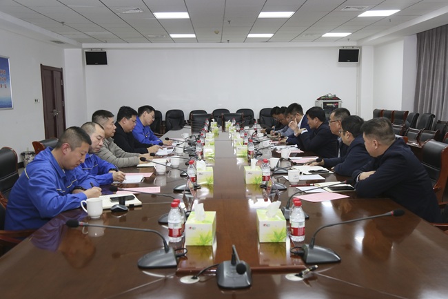 新疆建設(shè)兵團(tuán)第十三師新星市黨委副書記、師長劉文勝一行到萬基控股集團(tuán)調(diào)研