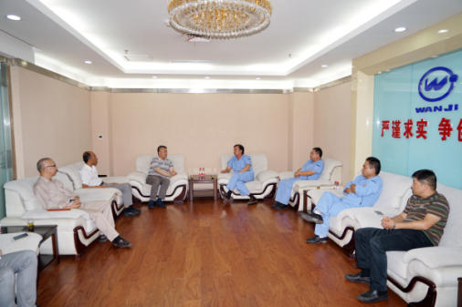 上海寶冶集團工業(yè)工程公司王黔總經理一行到我公司洽談合作